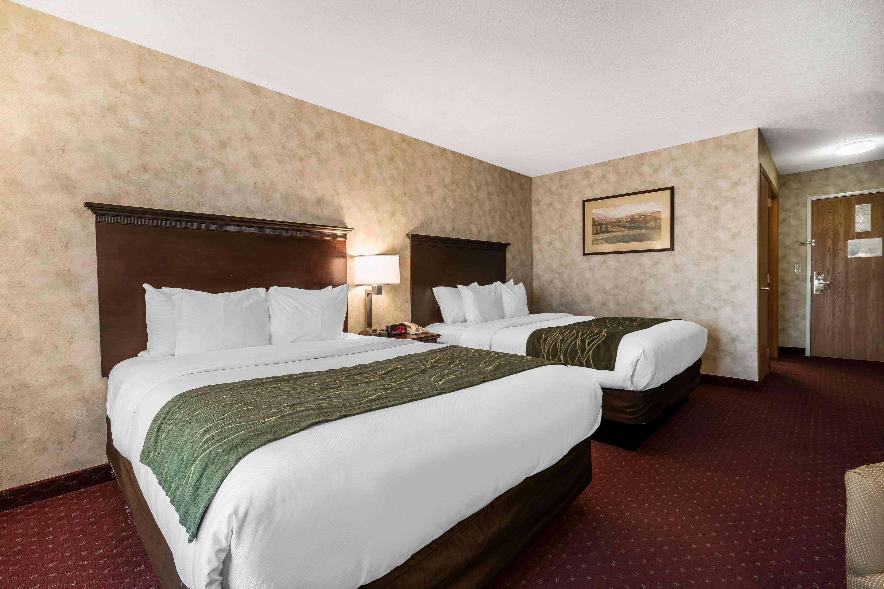 וואלה וואלה Comfort Inn & Suites מראה חיצוני תמונה