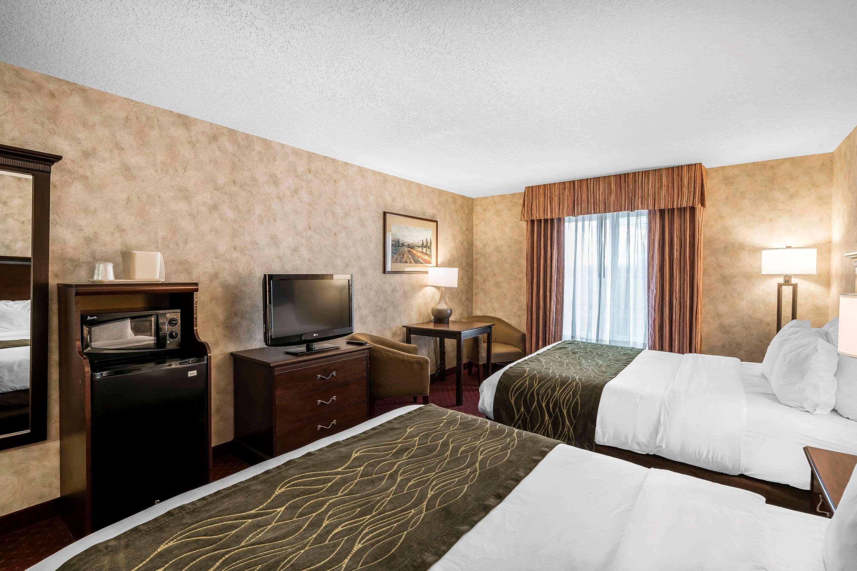 וואלה וואלה Comfort Inn & Suites מראה חיצוני תמונה