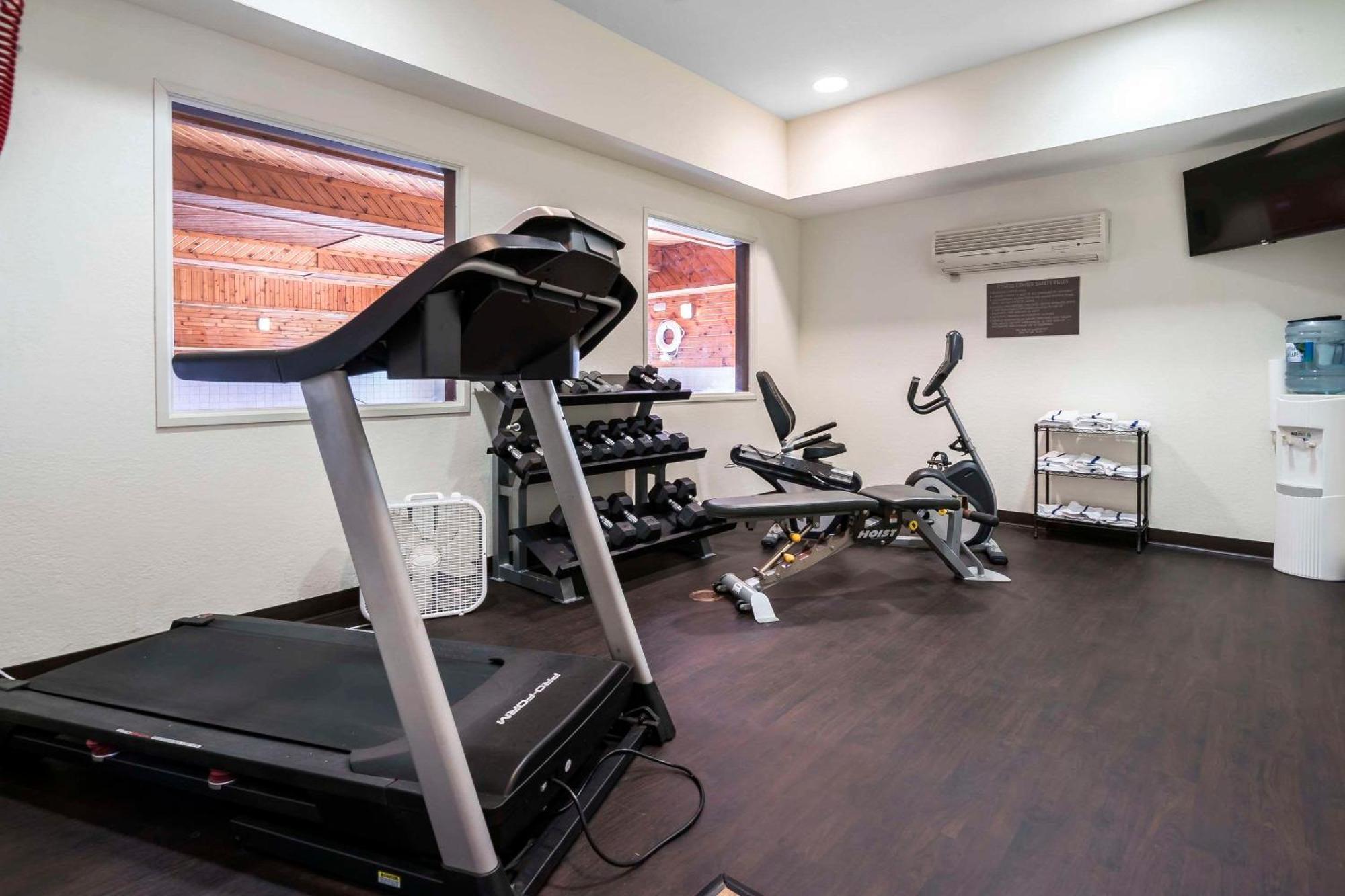 וואלה וואלה Comfort Inn & Suites מראה חיצוני תמונה